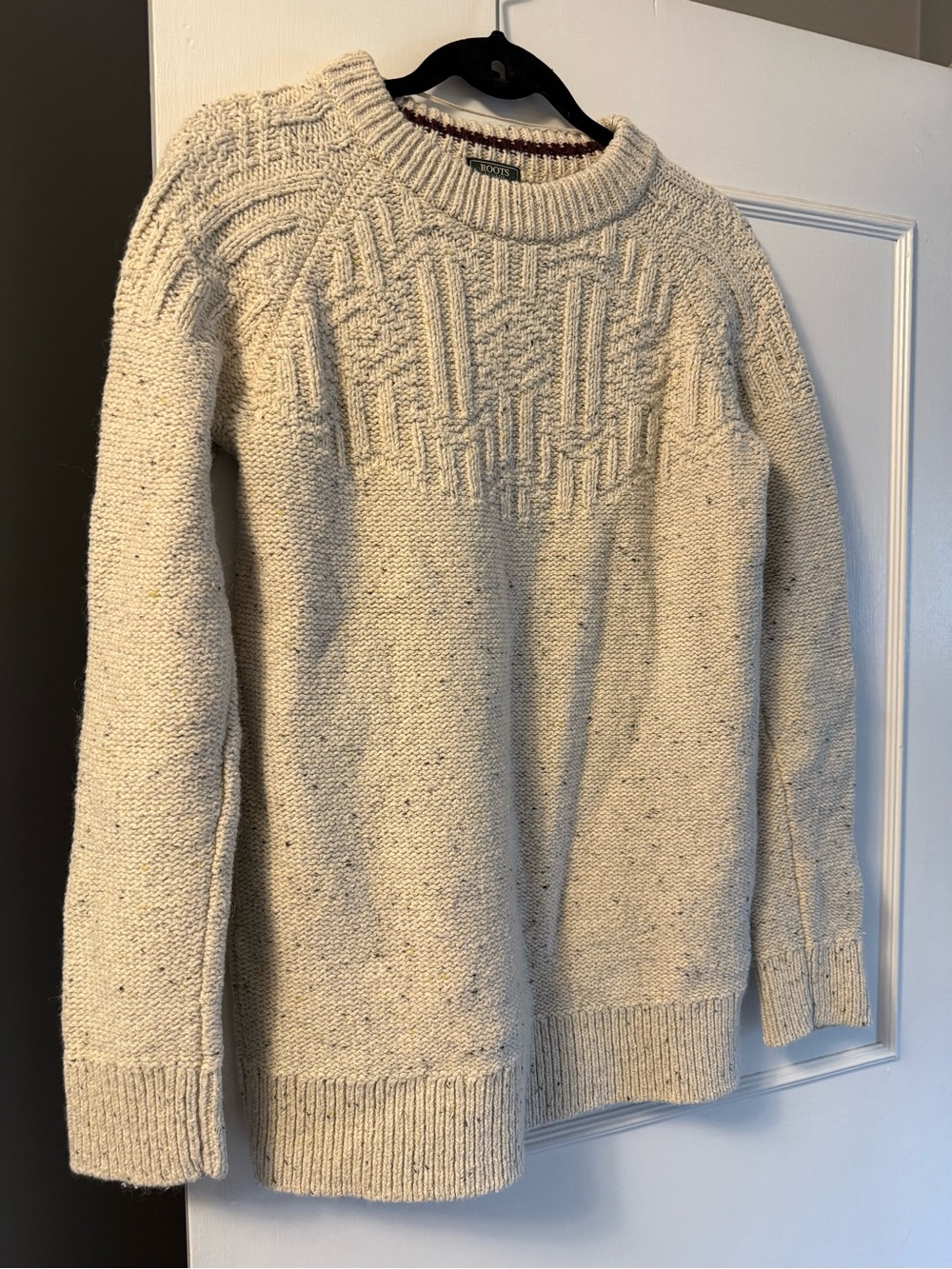 Roots Canada Cable knit Crewneck Sweater
